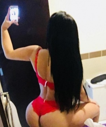 Страсть, мягкость и опыт - это то, что я предлагаю. Ты сможешь насладиться незабываемым опытом в Москве. Я предлагаю широкий спектр услуг, которые утолят не только твои физические, но и эмоциональные потребности. У меня много отзывов, которые подтверждают мою полезность и мою способность доставлять удовольствие. Посмотри на мои фото, чтобы увидеть, насколько я привлекательна. Так что, если ты ищешь незабываемые моменты, обратись ко мне, и я сделаю все возможное, чтобы ты остался полностью удовлетворен 😘😉 4198, 24 года